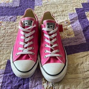 Converse - men’s size 8, women’s size 10.